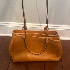 Medium size Divina Firenze purse.